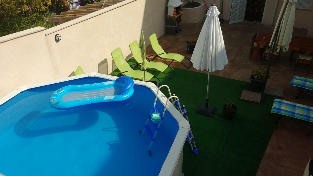 Lemon Tree House Ferienhaus *